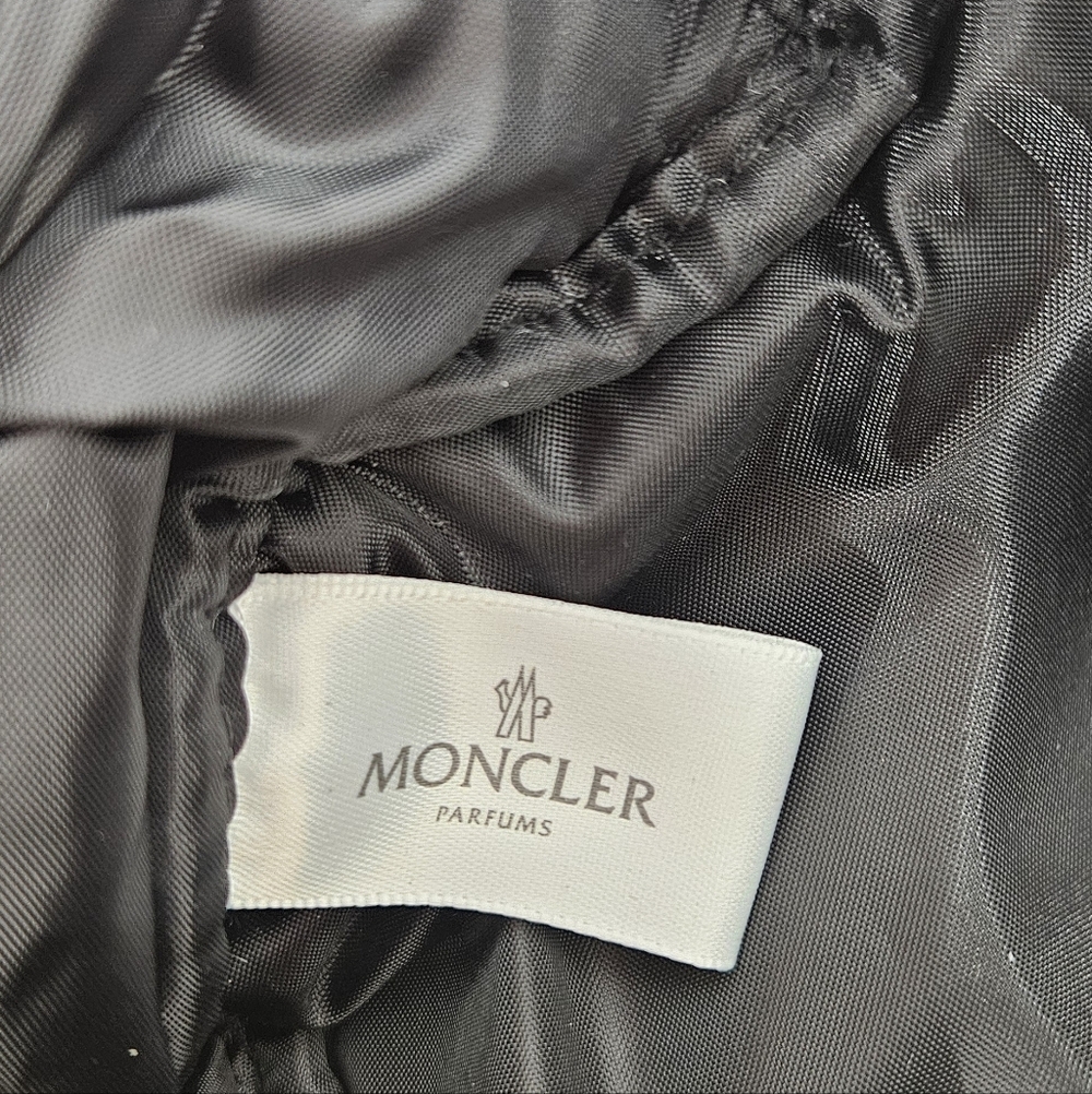 Moncler Parfums Quilted Metallic Silver Cosmetic Travel Pouch - Picture 11 of 12